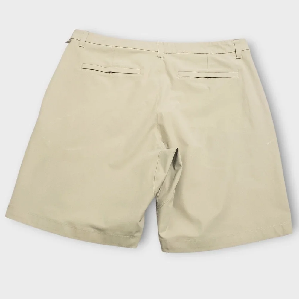 Lululemon Commission Short 9 Warpstreme Classic Fit Khaki Tan Mens Size 38